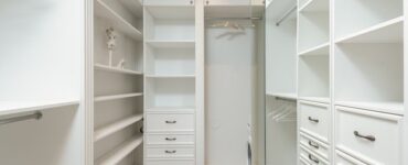 Effective Storage Solutions for Small Spaces: Maximizing Functionality and Organization