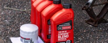 The Importance of Regular Oil Changes and Fluid Checks: Preserving the Health of Your Vehicle