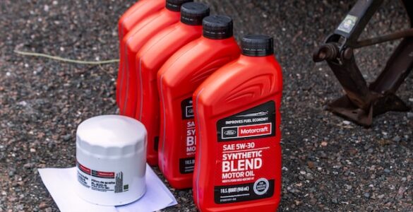 The Importance of Regular Oil Changes and Fluid Checks: Preserving the Health of Your Vehicle