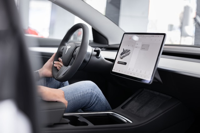 Connected Cars and the Internet of Things (IoT): Driving the Future of Automotive Technology