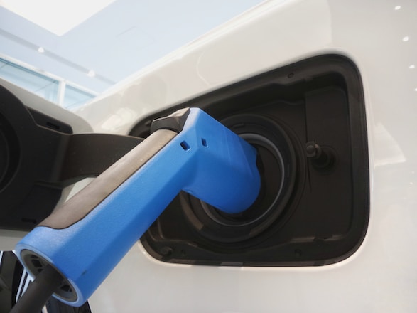 The Rise of Electric Vehicle Charging Infrastructure: Paving the Way for a Sustainable Future
