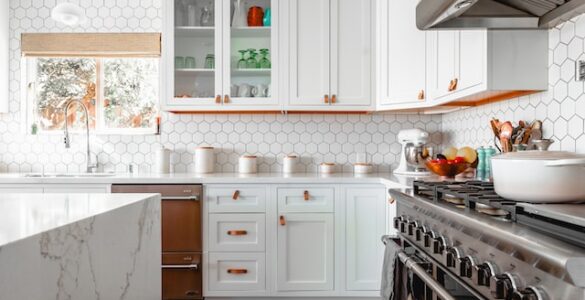 Kitchen Remodeling and Design Ideas: Transform Your Cooking Space into a Stylish and Functional Haven